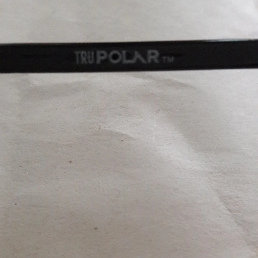 Foster Grant TruPolar Max Block Sunglasses Black Silver Frame UVA-UVA NWT